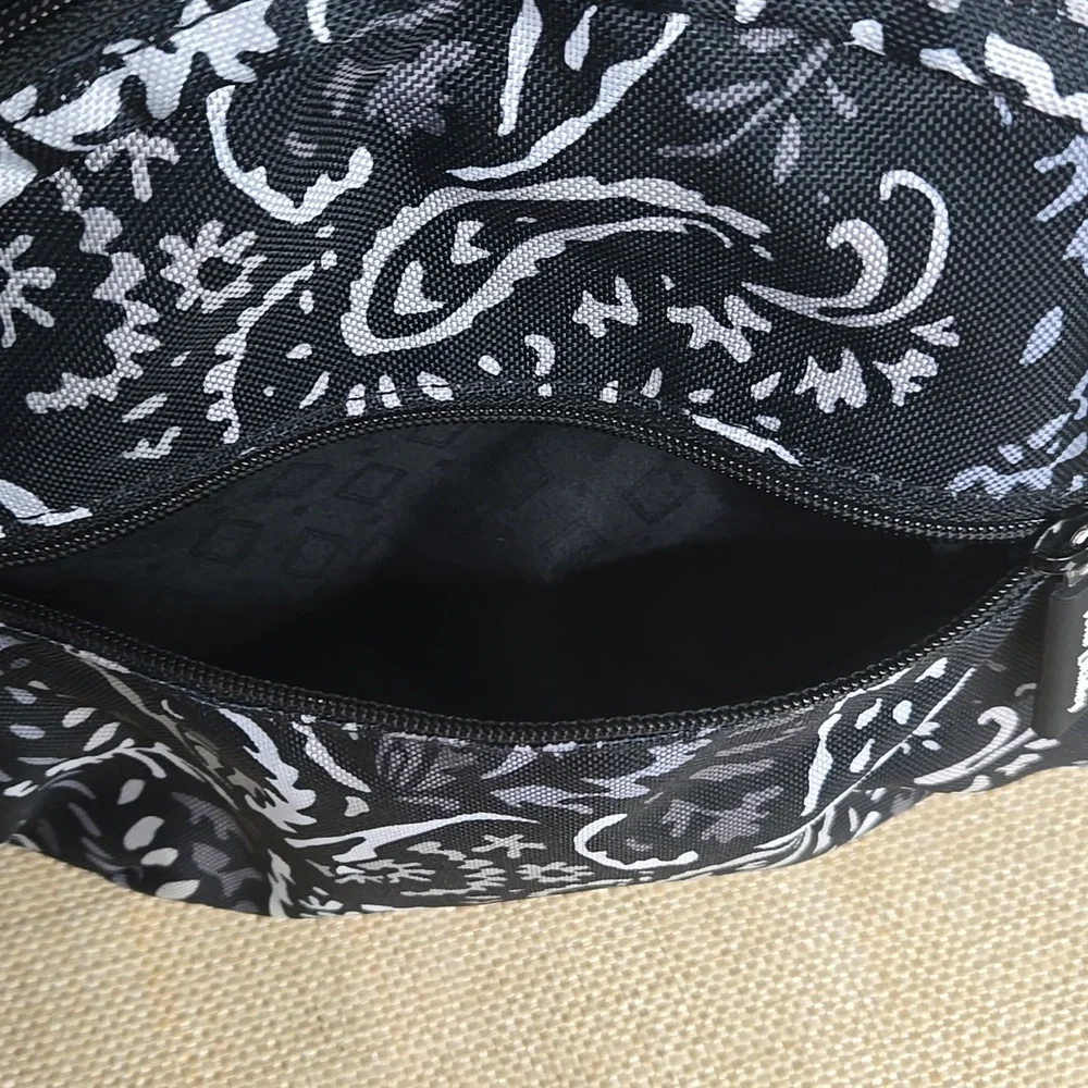 Vera Bradley Monochrome Paisley Backpack EUC